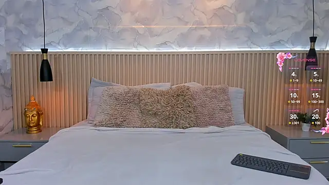 AinaraJimenez online show from 27, 10, 2025