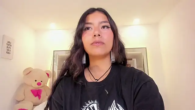 Snapshot of Katta_ossa chatting on 30, 12, 2024 Katta ossa online show from 30, 12, 2024