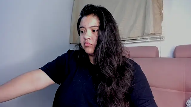 lizzie c online show from 27, 10, 2025