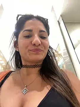 Snapshot of AlejandritaMilano chatting on 24, 2, 2026 AlejandritaMilano online show from 24, 2, 2026