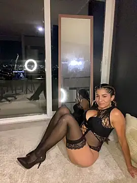 Snapshot of AlejandritaMilano chatting on 8, 3, 2026 AlejandritaMilano online show from 8, 3, 2026