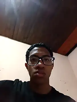 Snapshot of matheusroger chatting on 2, 1, 2025 matheusroger online show from 2, 1, 2025