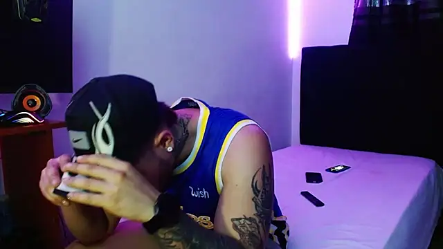 miia-liiam online show from 1, 2, 2026