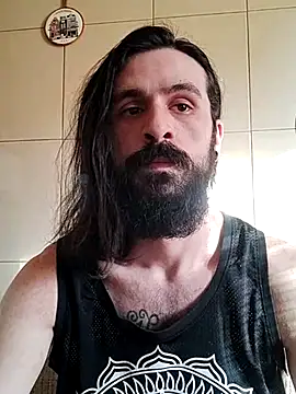 Snapshot of AxelColton chatting on 8, 3, 2025 AxelColton online show from 8, 3, 2025