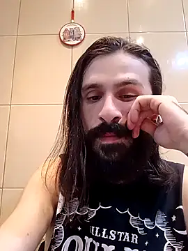 Snapshot of AxelColton chatting on 10, 3, 2025 AxelColton online show from 10, 3, 2025