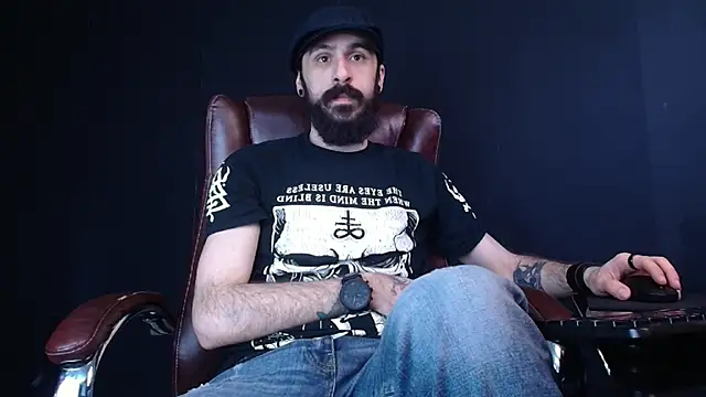 Snapshot of AxelColton chatting on 14, 3, 2025 AxelColton online show from 14, 3, 2025