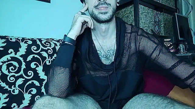 Snapshot of AxelColton chatting on 14, 9, 2025 AxelColton online show from 14, 9, 2025