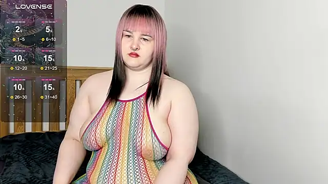 Anna Nott online show from 15, 9, 2025