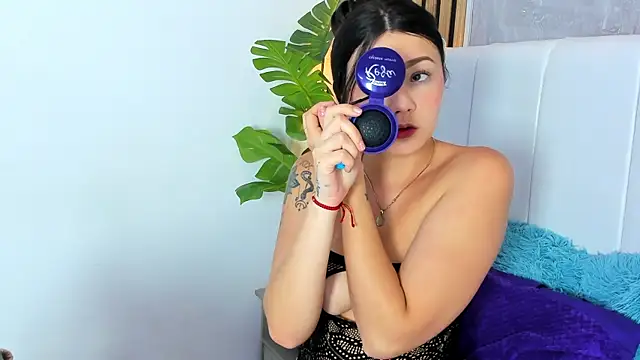 Samantha Good online show from 5, 4, 2026