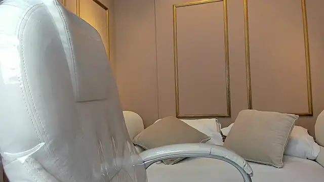 PerlaPreciosa online show from 19, 9, 2025