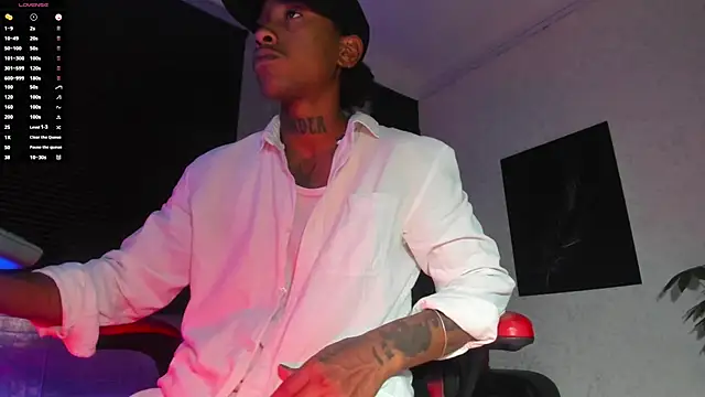 Snapshot of JhonyMiller_ chatting on 11, 9, 2025 JhonyMiller online show from 11, 9, 2025
