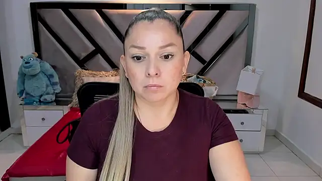 Snapshot of natalia5560 chatting on 16, 9, 2025 natalia5560 online show from 16, 9, 2025