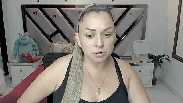 natalia5560 online show from 12, 11, 2025