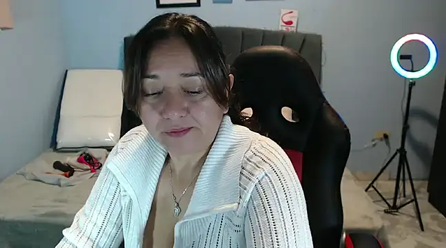 AngelRouss online show from 21, 1, 2025