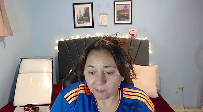 AngelRouss online show from 12, 2, 2025