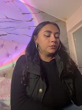 michell boobs  online show from 8, 10, 2025