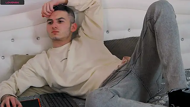 Devin Jay online show from 10, 2, 2025