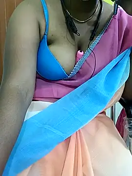 Snapshot of Tamilbigboobie chatting on 2, 3, 2025 Tamilbigboobie online show from 2, 3, 2025