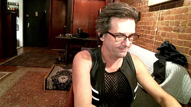 Johnny Bottoms online show from 14, 11, 2025