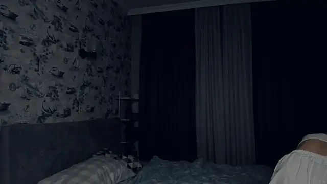 LilianGrindle online show from 7, 2, 2025