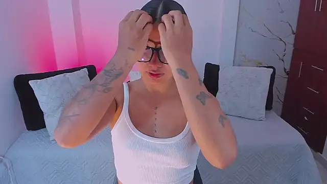 martina roldam online show from 19, 3, 2026