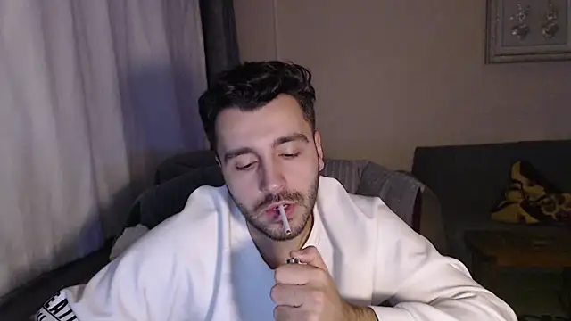 handsomeee04 online show from 5, 11, 2025