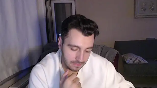 handsomeee04 online show from 7, 11, 2025