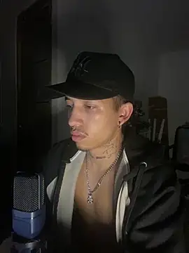 iamcloe 11 online show from 23, 10, 2025