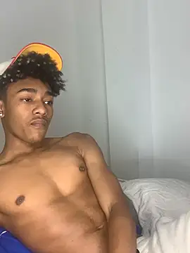 Snapshot of Boy_cock18 chatting on 6, 1, 2025 Boy cock18 online show from 6, 1, 2025