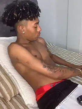 Snapshot of Boy_cock18 chatting on 3, 3, 2025 Boy cock18 online show from 3, 3, 2025