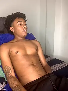 Snapshot of Boy_cock18 chatting on 4, 10, 2025 Boy cock18 online show from 4, 10, 2025