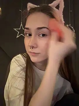 Snapshot of SashaMeow chatting on 27, 4, 2026 SashaMeow online show from 27, 4, 2026