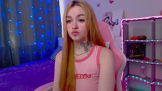 Snapshot of Naughty_Mable chatting on 14, 3, 2025 Naughty Mable online show from 14, 3, 2025