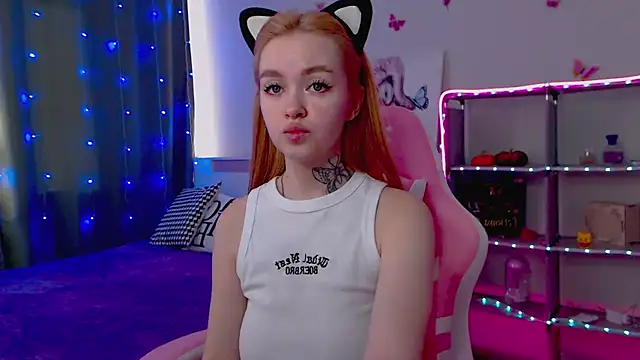 Snapshot of Naughty_Mable chatting on 22, 3, 2025 Naughty Mable online show from 22, 3, 2025