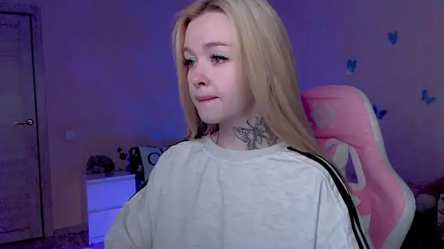 Snapshot of Naughty_Mable chatting on 9, 5, 2026 Naughty Mable online show from 9, 5, 2026