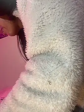 lauuraww online show from 29, 9, 2025