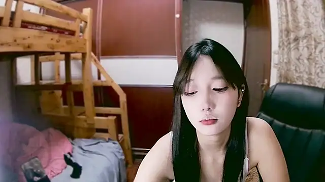 lulu-2002 online show from 31, 12, 2024