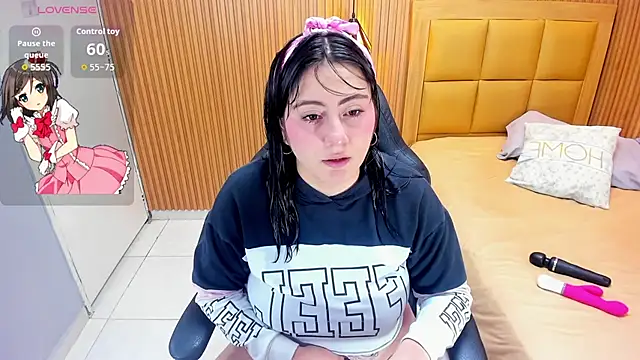 Snapshot of LOLAMAXI chatting on 6, 2, 2026 LOLAMAXI online show from 6, 2, 2026