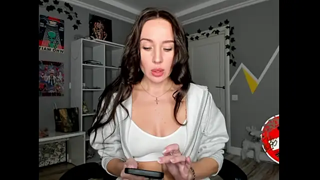 One of the girls online show from 1, 3, 2025