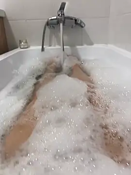 Snapshot of Charlotte_Ros chatting on 28, 12, 2024 Charlotte Ros online show from 28, 12, 2024