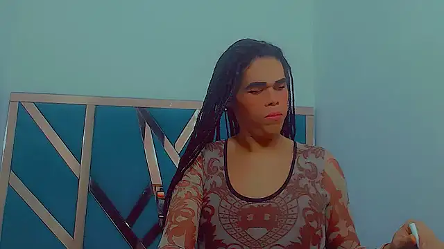 Snapshot of fox_naughty_violet chatting on 4, 12, 2025 fox naughty violet online show from 4, 12, 2025