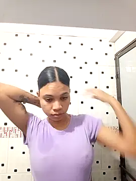 GysellHanson online show from 7, 4, 2026