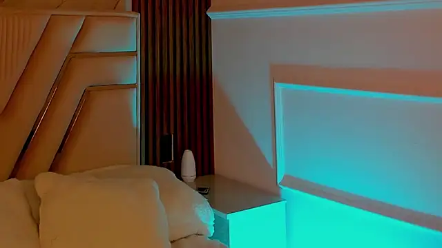 LolaAngellx online show from 11, 3, 2025