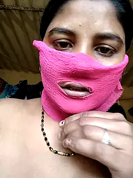 Snapshot of sweet_suman chatting on 28, 11, 2025 sweet suman online show from 28, 11, 2025