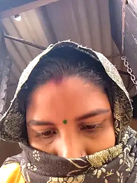 Snapshot of sweet_suman chatting on 16, 12, 2025 sweet suman online show from 16, 12, 2025