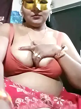 Snapshot of LustyBhabhi chatting on 2, 1, 2025 LustyBhabhi online show from 2, 1, 2025