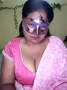 Snapshot of LustyBhabhi chatting on 7, 11, 2025 LustyBhabhi online show from 7, 11, 2025