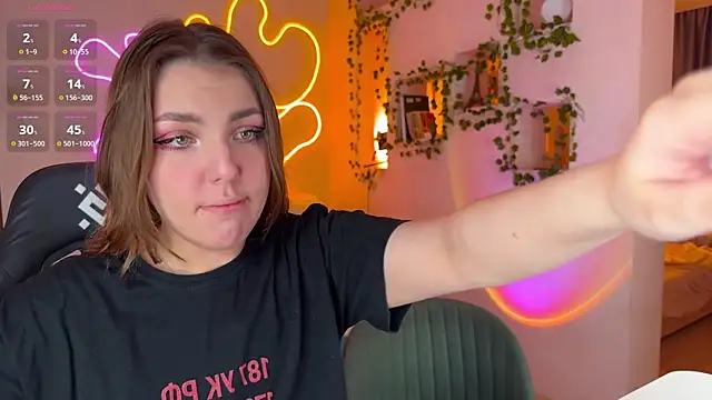 RobertAndLinela online show from 6, 10, 2025