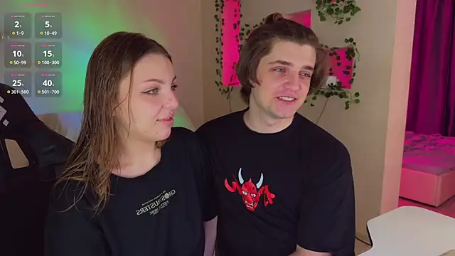 RobertAndLinela online show from 5, 7, 2026