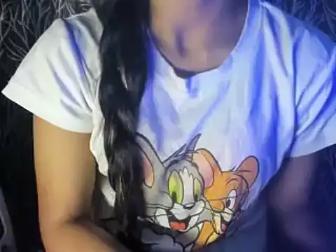 Snapshot of Somiya87 chatting on 12, 1, 2025 Somiya87 online show from 12, 1, 2025